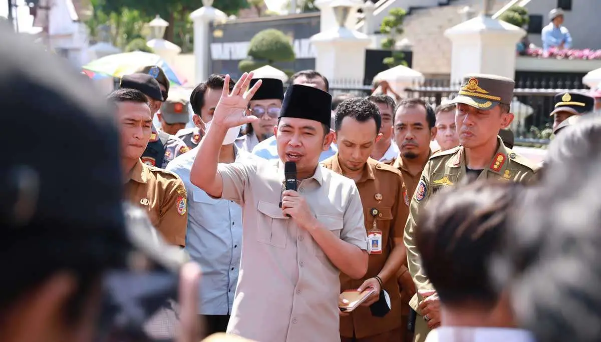 Pemkab Jember Lakukan Penataan Pasar Tanjung dengan Skema Baru