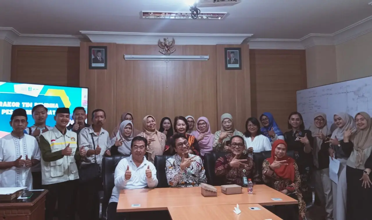 Lantik Tim Pembina Pesantren Sehat, Wali Kota Batu Harap Fokus Kesehatan Santri 