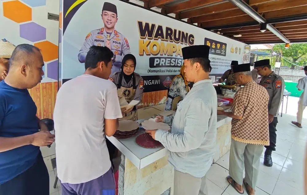 Warung Kompas Presisi yang berada di kawasan Alun-Alun Ngawi.