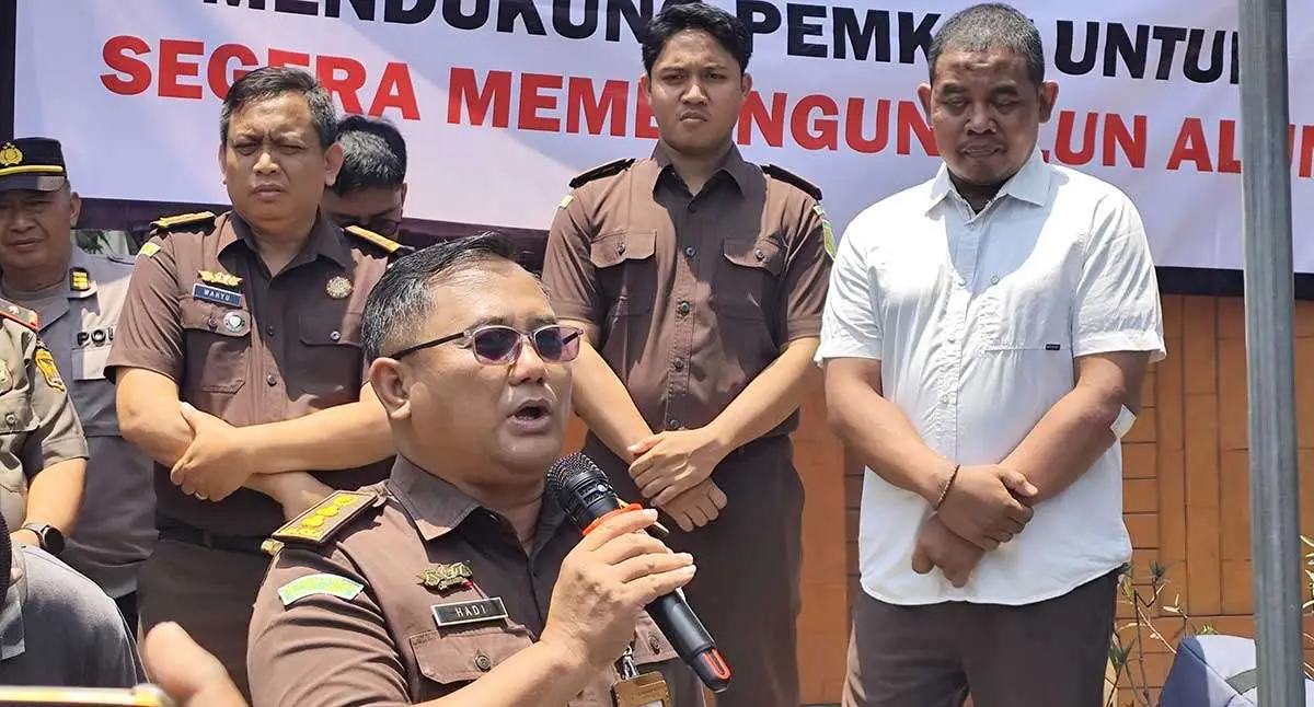 Demo GMPK di Kediri, Desak Kejaksaan Usut Dugaan Korupsi Alun-Alun dan Monopoli Kios Pasar