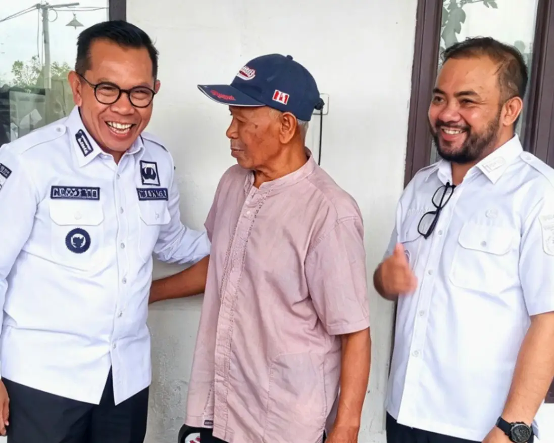 Sumadi bersama Wali dan Wakil Wali Kota Batu