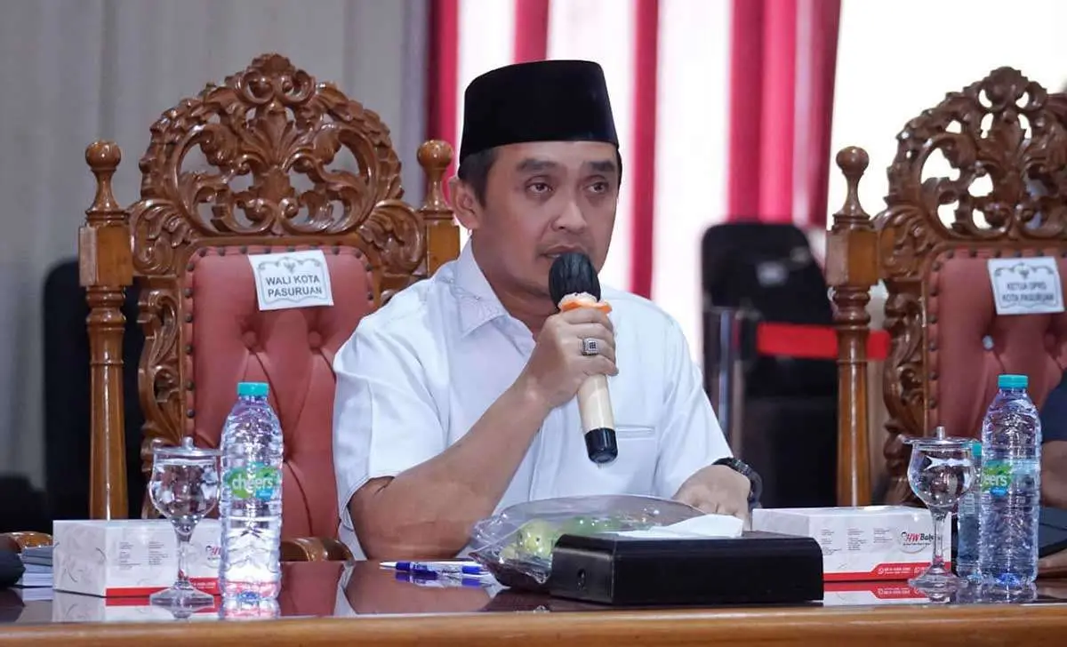 Wali Kota Pasuruan ketika memberi sambutan.