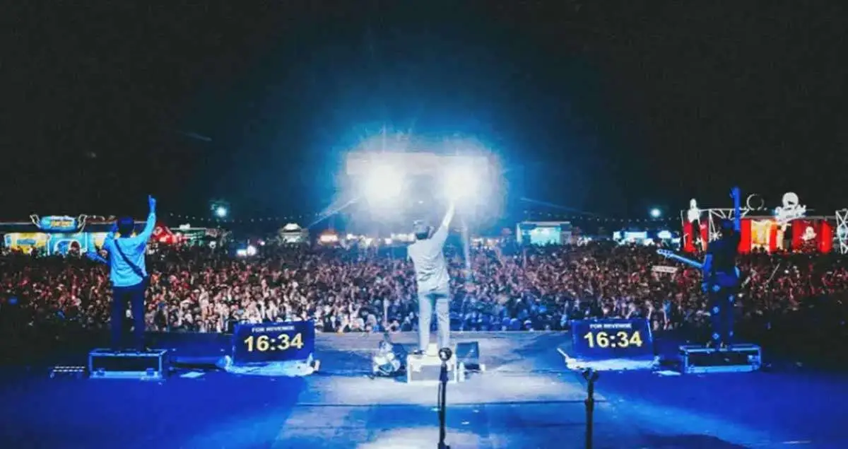 Lima Lagu For Revenge dengan Streaming Terbanyak di Spotify