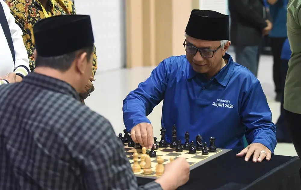 Dibuka Gus Qowim, 520 Pecatur Ikuti Sanyuri Open Chess Tournament 2026 di Kediri
