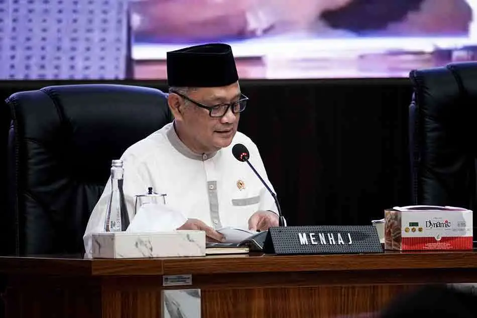 Lindungi Hak Jemaah Haji, Menhaj Gus Irfan bersama Mendagri dan Menkes Tandatangani SEB