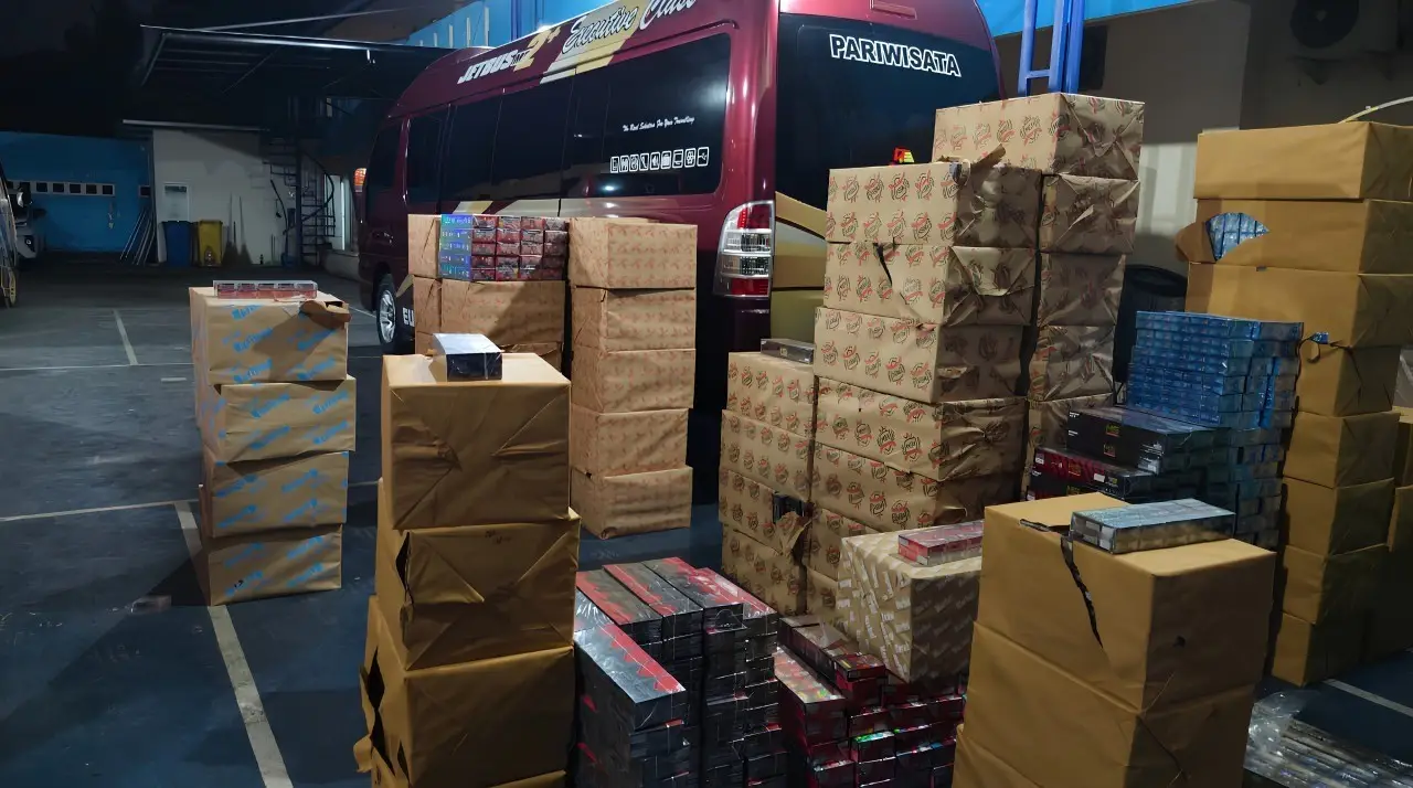 Bea Cukai Malang Sita 1,49 Juta Batang Rokok Ilegal, Tembus Rp2,22 Miliar