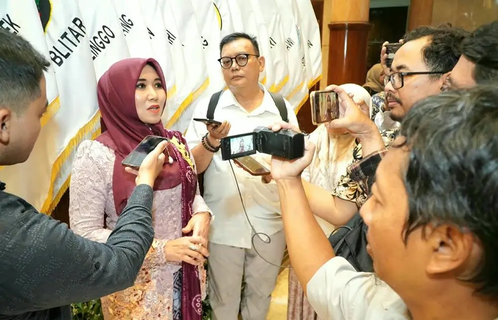 Hadiri Paripurna HUT ke-81 Pemprov Jatim, Ning Lia Tegaskan Pentingnya Politik Pembangunan Humanis