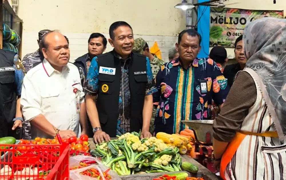 Sidak Pasar Mergan, Wahyu Hidayat Temukan Harga Tepung Naik Dua Kali Lipat, Cabai Tembus Rp65 Ribu