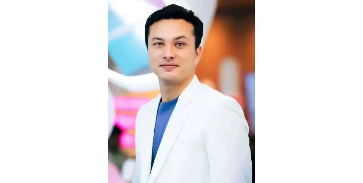 Rekomendasi Film Nicholas Saputra dari Drama hingga Sejarah