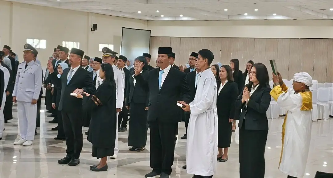 Walkot Wahyu Hidayat Lantik 176 Pejabat Pemkot Malang, Raymond Jabat Kepala DLH