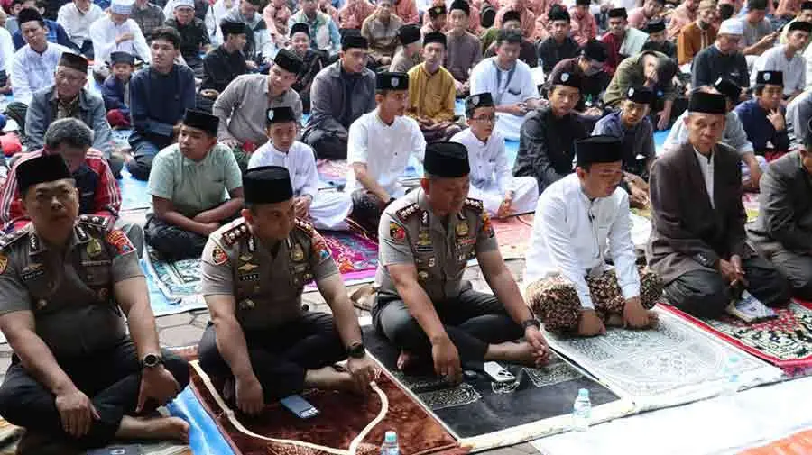 Kapolresta Malang Kota bersama Wawali Laksanakan Salat Istisqa