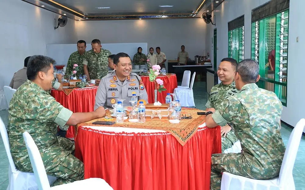 Perkuat Sinergitas TNI-Polri, Kapolres Ngawi AKBP Amirul Hakim Sambangi Kodim 0805