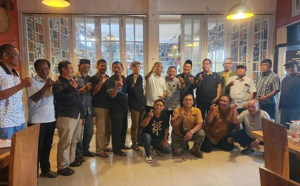 Gelar Pertemuan Khusus, Para Loyalis Kiai Robbach Rumuskan Sikap Terhadap Arah Pembangunan Gresik