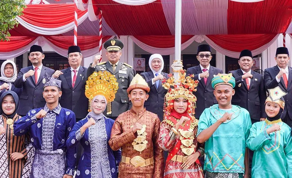 Peringati Hari Sumpah Pemuda di Pamekasan, Khofifah Dorong Lahirnya Generasi Patriotik dan Berempati