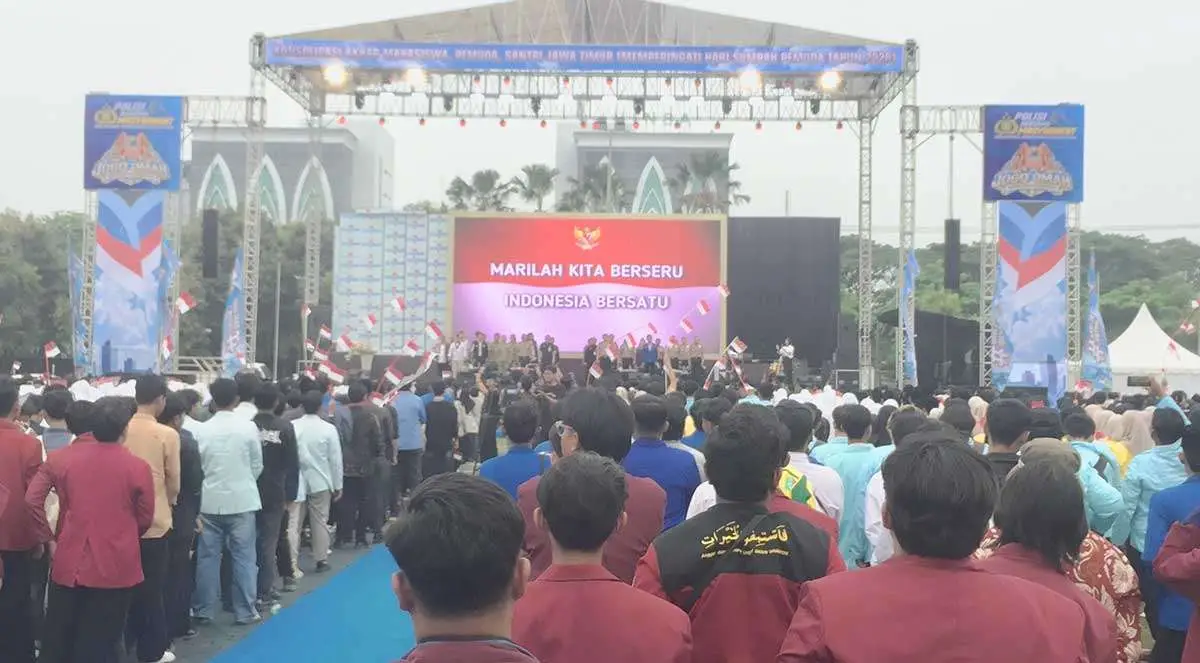 Peringatan Sumpah Pemuda ke-98 di Mapolda Jatim.