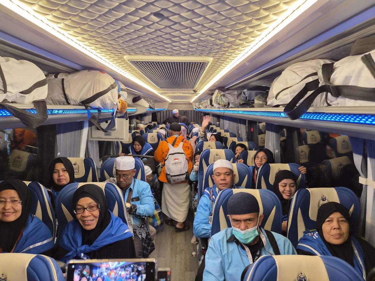 12 Kloter Jemaah Haji Indonesia Mulai Dipulangkan, Kemenhaj Larang Bawa Zamzam dalam Koper