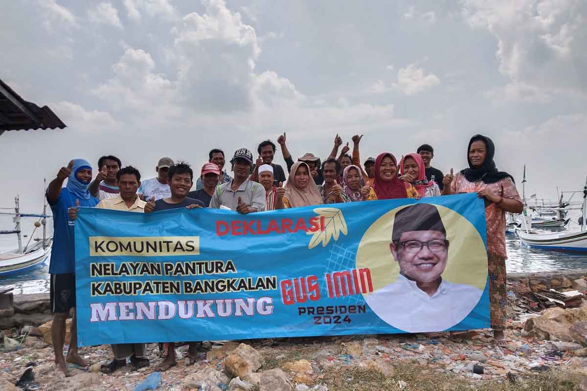 Komunitas Nelayan Pantura Bangkalan saat mendeklarasikan Muhaimin Iskandar sebagai Calon Presiden 2024.