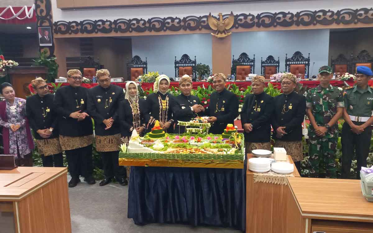 Hadiri Paripurna Istimewa Hari Jadi Kabupaten Mojokerto, Gus Barra Beberkan Realisasi Janji Kampanye