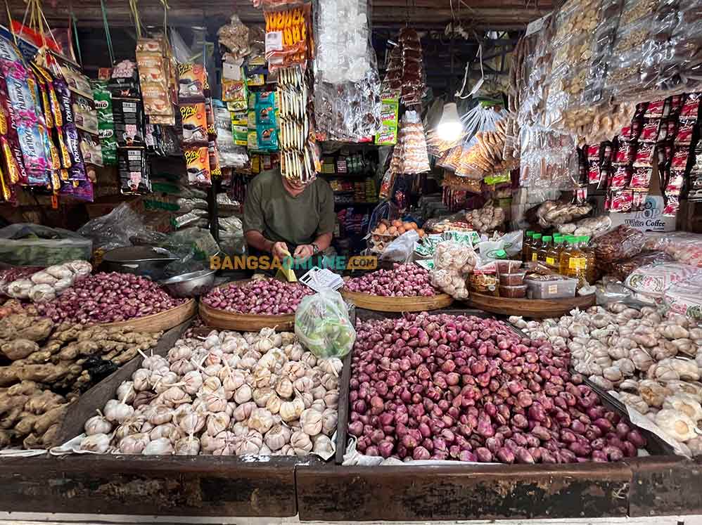 Daftar Harga Sembako Jatim 11 Januari 2026: Bawang Merah Rp35.610/kg, Cabai Keriting Rp29.066/kg