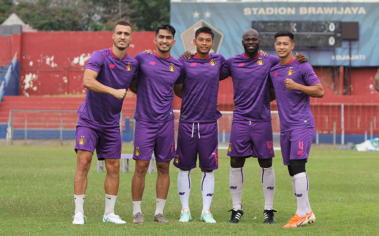 Sambut Liga 1, Persik Kediri Luncurkan Jersey Baru