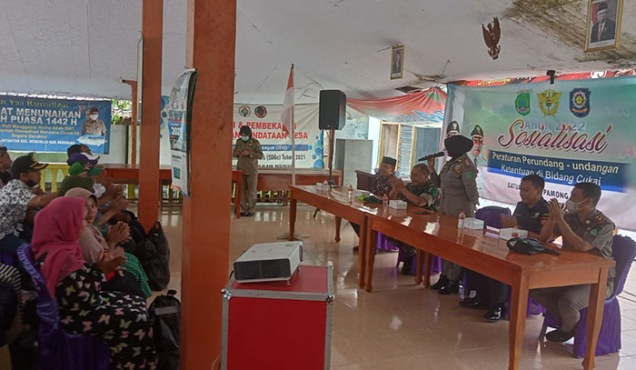 Sekretaris Satpol PP Kabupaten Pasuruan, Nurul Hudayati, saat pemaparan sosialisasi Berantas Rokok Ilegal.