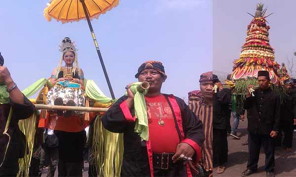 Arak-arakan dan Ritual Sesaji jadi Pembuka Festival Kelud 2015