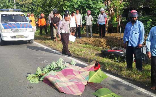 ilustrasi: kecelakaan di ngawi. foto: zainal abidin/BANGSAONLINE