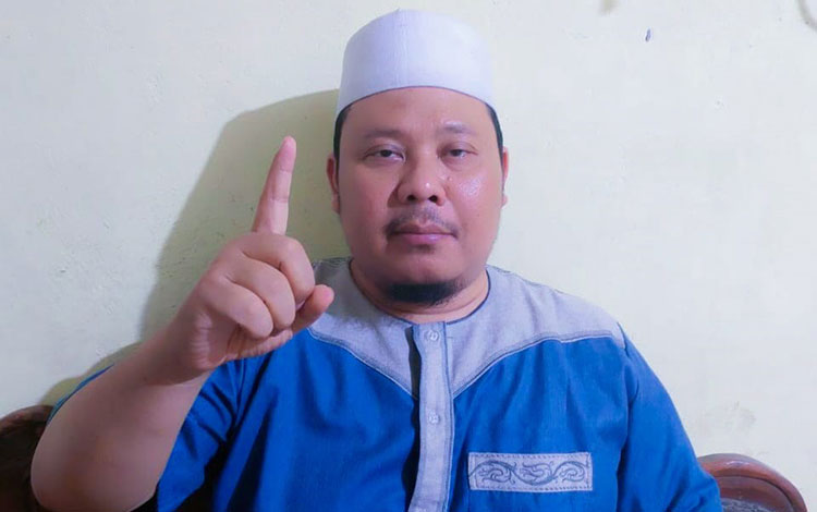 K.H. Mas Abdullah Muhajir Basyaiban Tegaskan Dukung Eri, Bukan Machfud