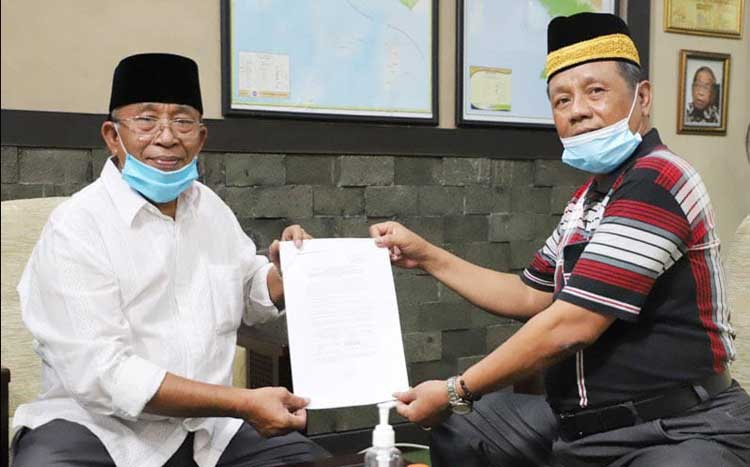 Berkas Pencalonan Lengkap, Kelana Aprilianto-Dwi Astutik Tunggu Penetapan KPU Sidoarjo