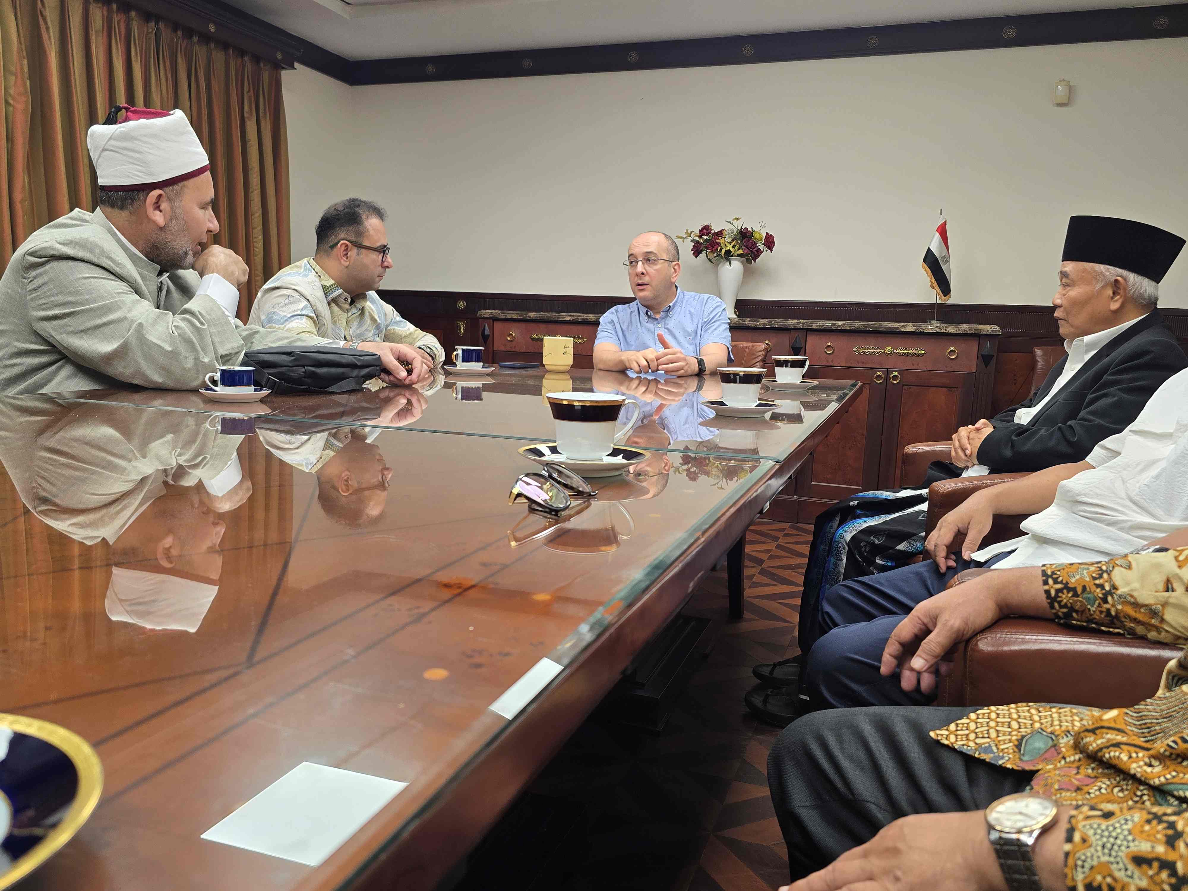 Kiai Asep Bertemu Dubes Mesir Bahas Pendidikan, Mesir Siap Kirim 1.000 Guru Bahasa Arab