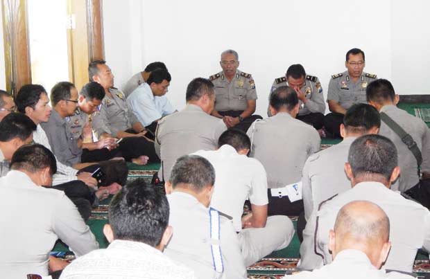 Anggota Polres Batu Dapat Tausiah tentang 'Istri Idaman'