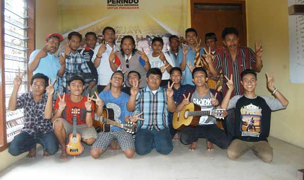 Ciptakan Lagu untuk Salah Satu Paslon, Badik CS malah Dukung yang Lain