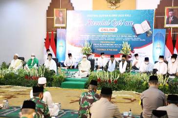 Nuzulul Quran Pemprov Jatim, Prof Nazaruddin: Tiada Kitab Suci Lain, Ayat Pertama Kalimat Perintah