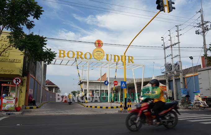 Selain Paksa Berpakaian Minim, Borobudur Juga tak Gaji Karyawan Sesuai UMK Jombang