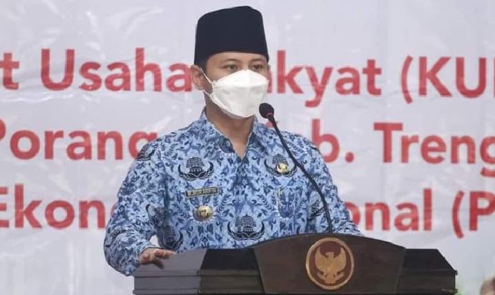 Bupati Trenggalek, Nur Arifin.
