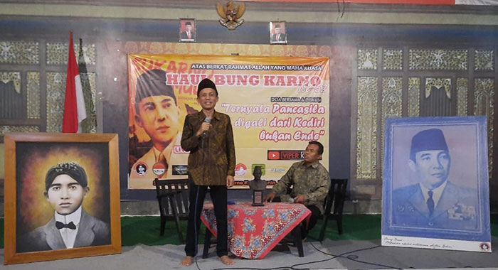 Ketua Harian Persada Sukarno, Kushartono, saat menyampaikan paparannya. Foto: Ist