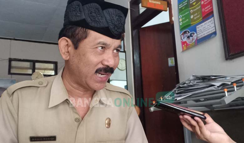 Wahid Rosyidi, Kepala DPPKB dan P3A Kabupaten Blitar. foto: AKINA/ BANGSAONLINE