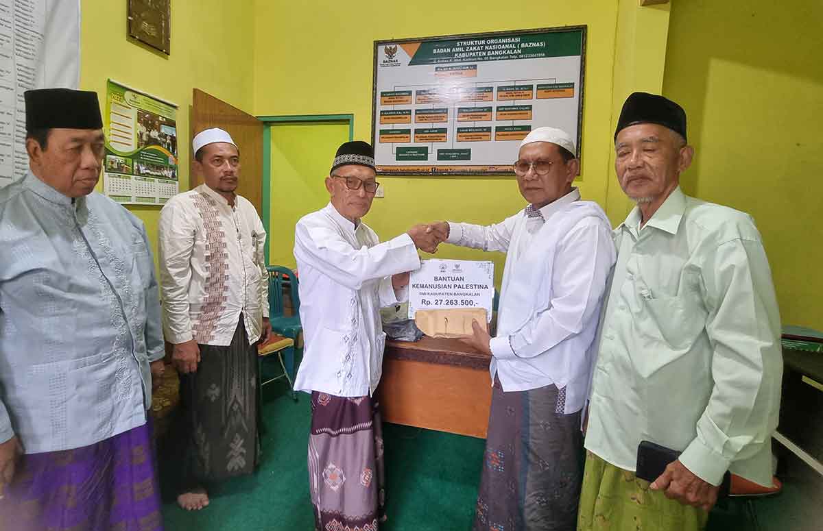 Lewat Baznas, DMI Bangkalan Serahkan Bantuan untuk Pelestina