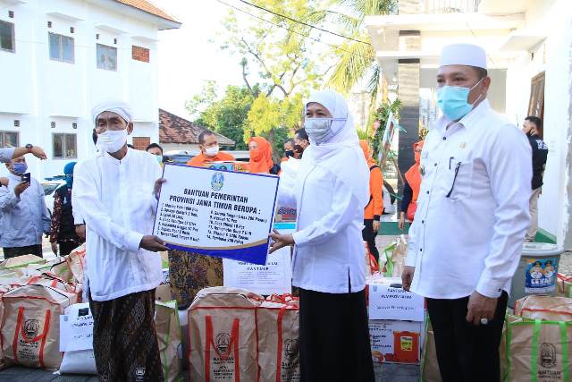 Gubernur Khofifah Ingatkan Kaidah Hifdzun Nafs terhadap Pesantren yang Kembali Beraktivitas  
