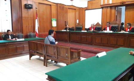 Kakak Beradik Pemalsu Tanda Tangan dan Penggelapan BPKB Dituntut 7 Bulan Penjara