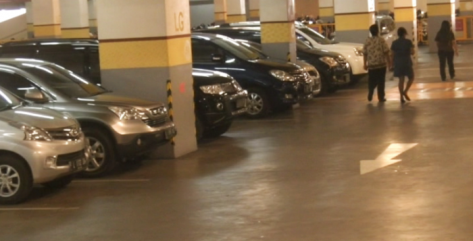 Komisi B DPRD Surabaya Minta Tarif Parkir di Pusat Perbelanjaan Direvisi