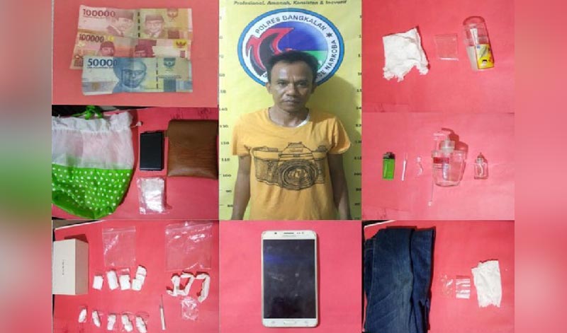Tersangka beserta barang bukti yang diamankan.