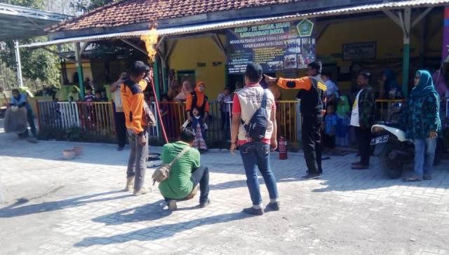 Tingkatkan Kesiapsiagaan, FRPB dan FWP Gelar Simulasi Kebakaran