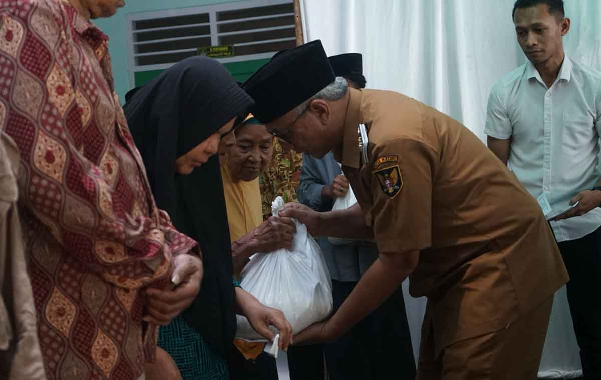 Wakil Wali Kota Kediri Beri Bingkisan Idul Fitri ke Panti Asuhan NU An Nuur