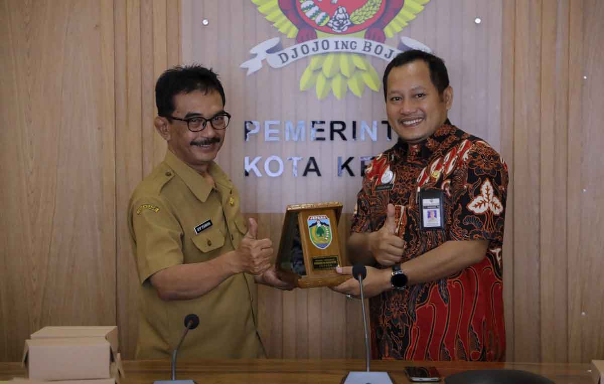 Diskominfo Kota Kediri Terima Kunjungan Studi Komprehensif dari Kabupaten Jepara