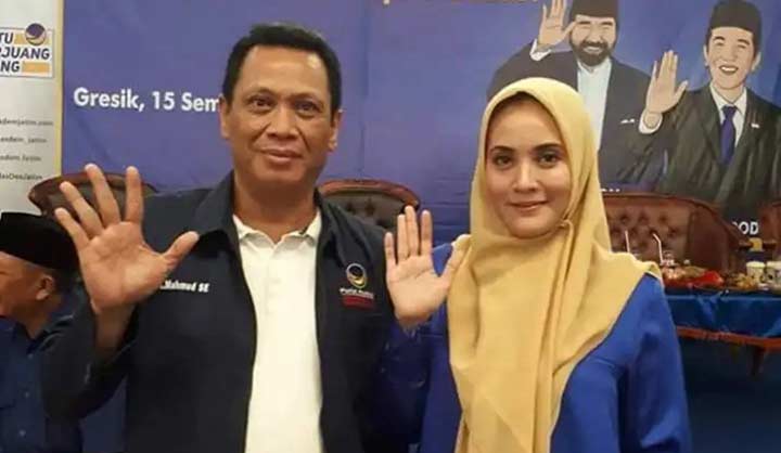 Tersangka Mahmud (kiri) dalam sebuah kesempatan. foto: ist