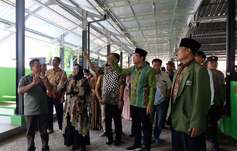 Resmikan Grosir Sayur Pasar Porong, Bupati Sidoarjo Apresiasi Dukungan Pedagang