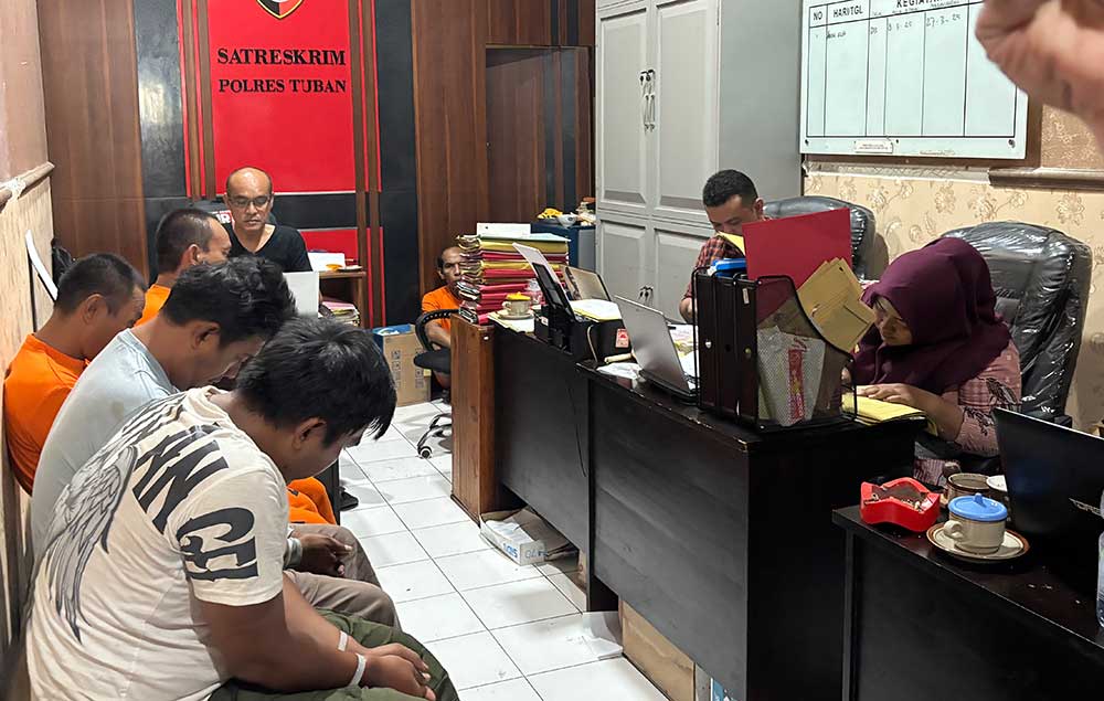 Edarkan Uang Palsu Senilai Rp20 Juta, Dua Warga Tuban Ditangkap Polisi