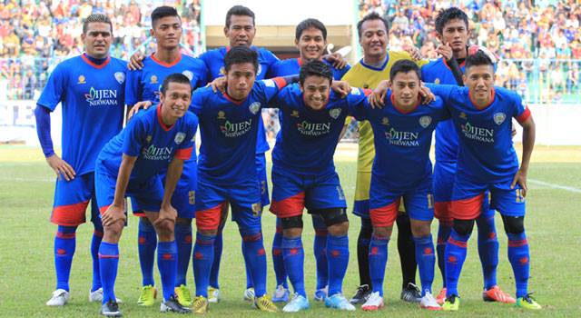 Pertandingan Hadiah Pernikahan, Tim Arema Cronous Malang Lawan Gagak Rimang FC