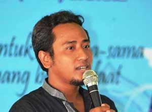 Koordinator Pusat Study Kebijakan Publik dan Advokasi (Pusaka) Sidoarjo, Fatihul Faizun. foto: nanang/BANGSAONLINE